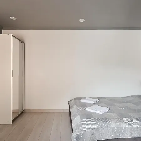 Apartment Loft Design & Free Parking