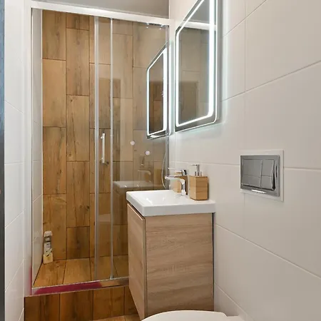 Loft Design & Free Parking Apartment Riga