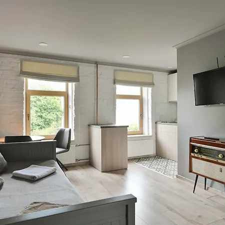 Apartment Loft Design & Free Parking